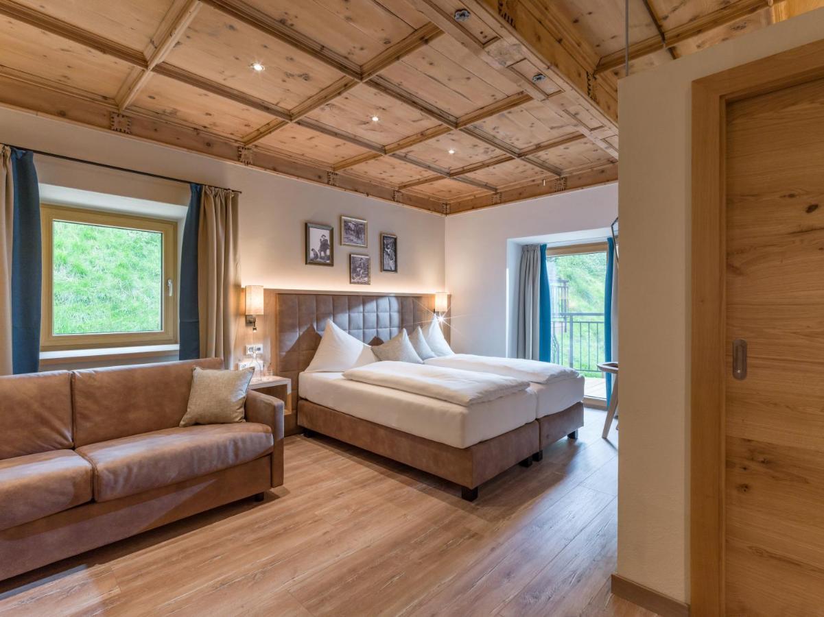 Alpen Glueck Hotel Unterm Rain Garni Kirchberg in Tirol Esterno foto
