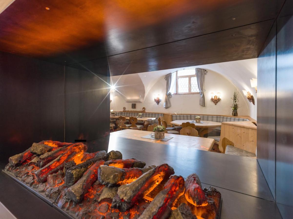 Alpen Glueck Hotel Unterm Rain Garni Kirchberg in Tirol Esterno foto