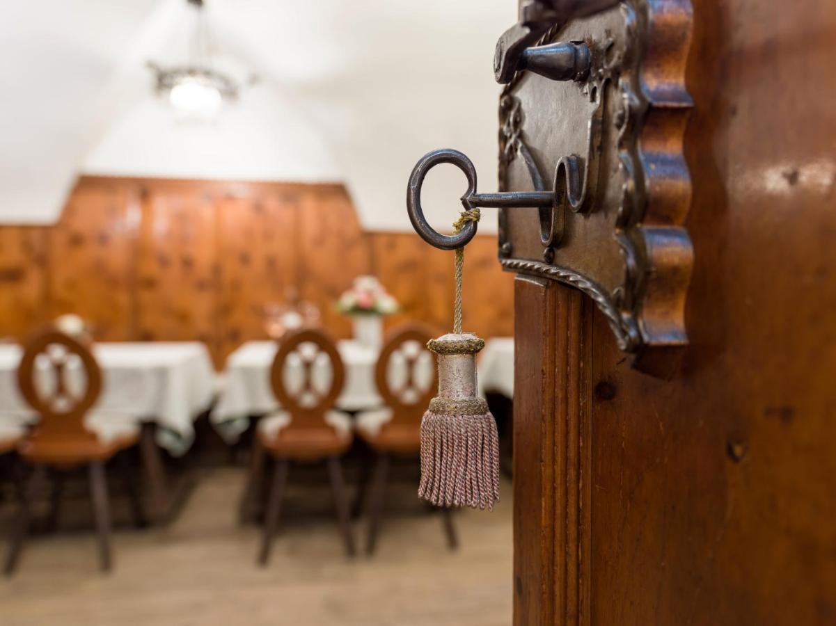 Alpen Glueck Hotel Unterm Rain Garni Kirchberg in Tirol Esterno foto